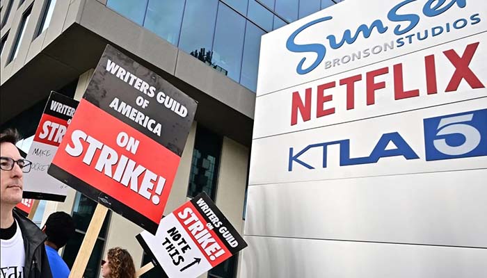 Chun's article in SCMP on ChatGPT